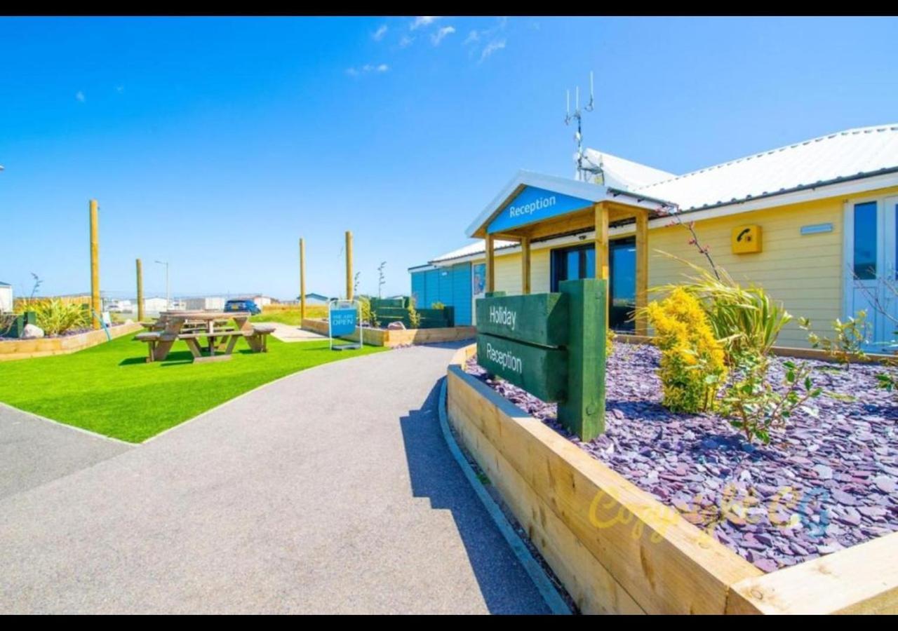 Mp768 - Camber Sands Holiday Park - Huge Lodge - Small Dog Friendly - Sleeps 8 Exterior foto