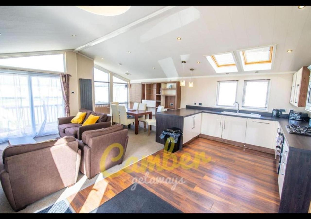 Mp768 - Camber Sands Holiday Park - Huge Lodge - Small Dog Friendly - Sleeps 8 Exterior foto